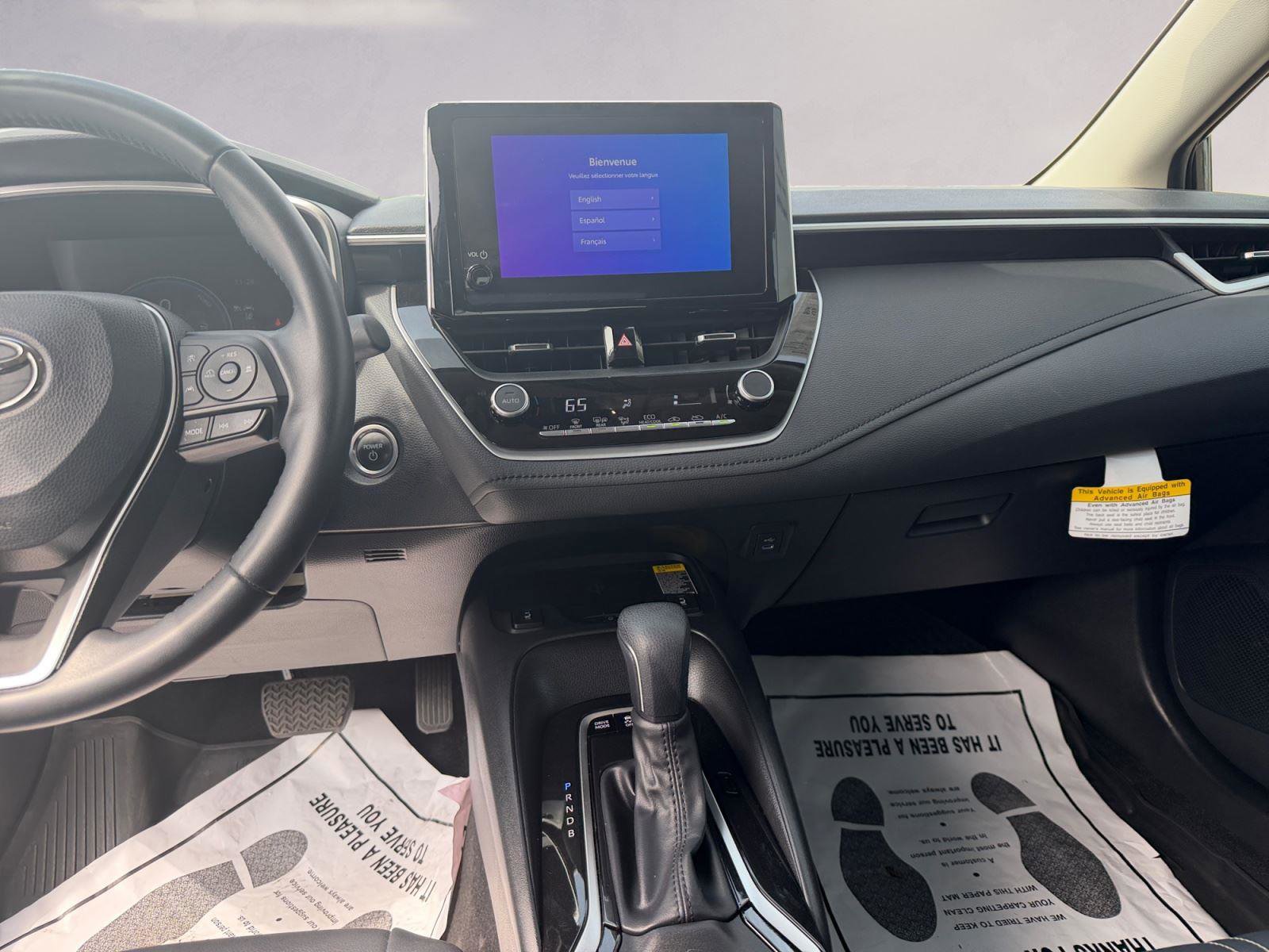 Used 2024 Toyota Corolla XLE image 11