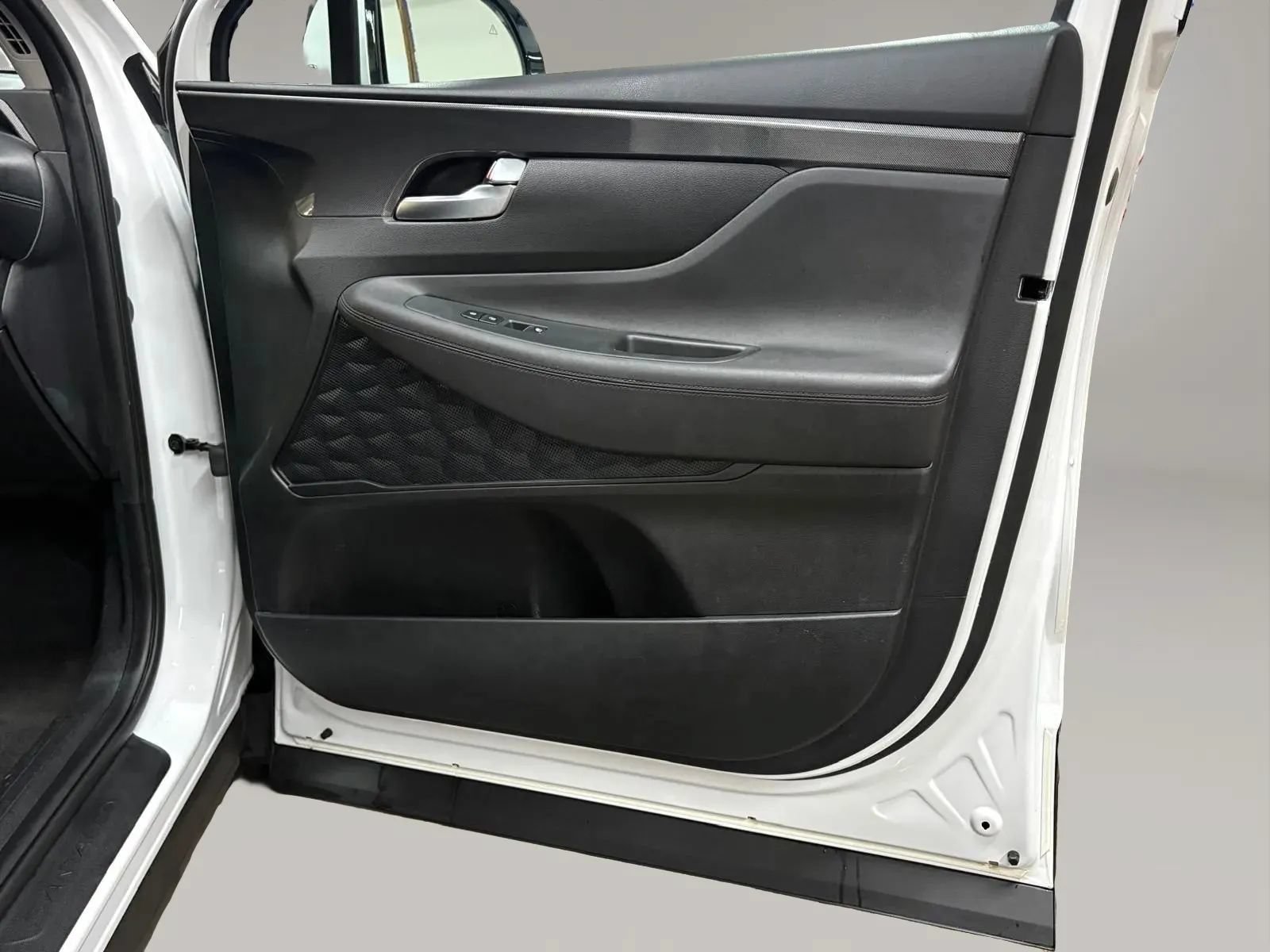 Used 2022 Hyundai Santa Fe SEL AWD/4WD image 25