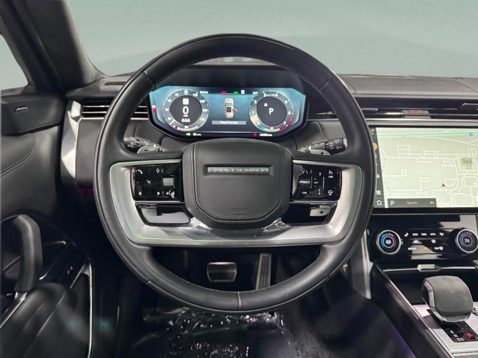 Used 2023 Land Rover Range Rover SE image 14