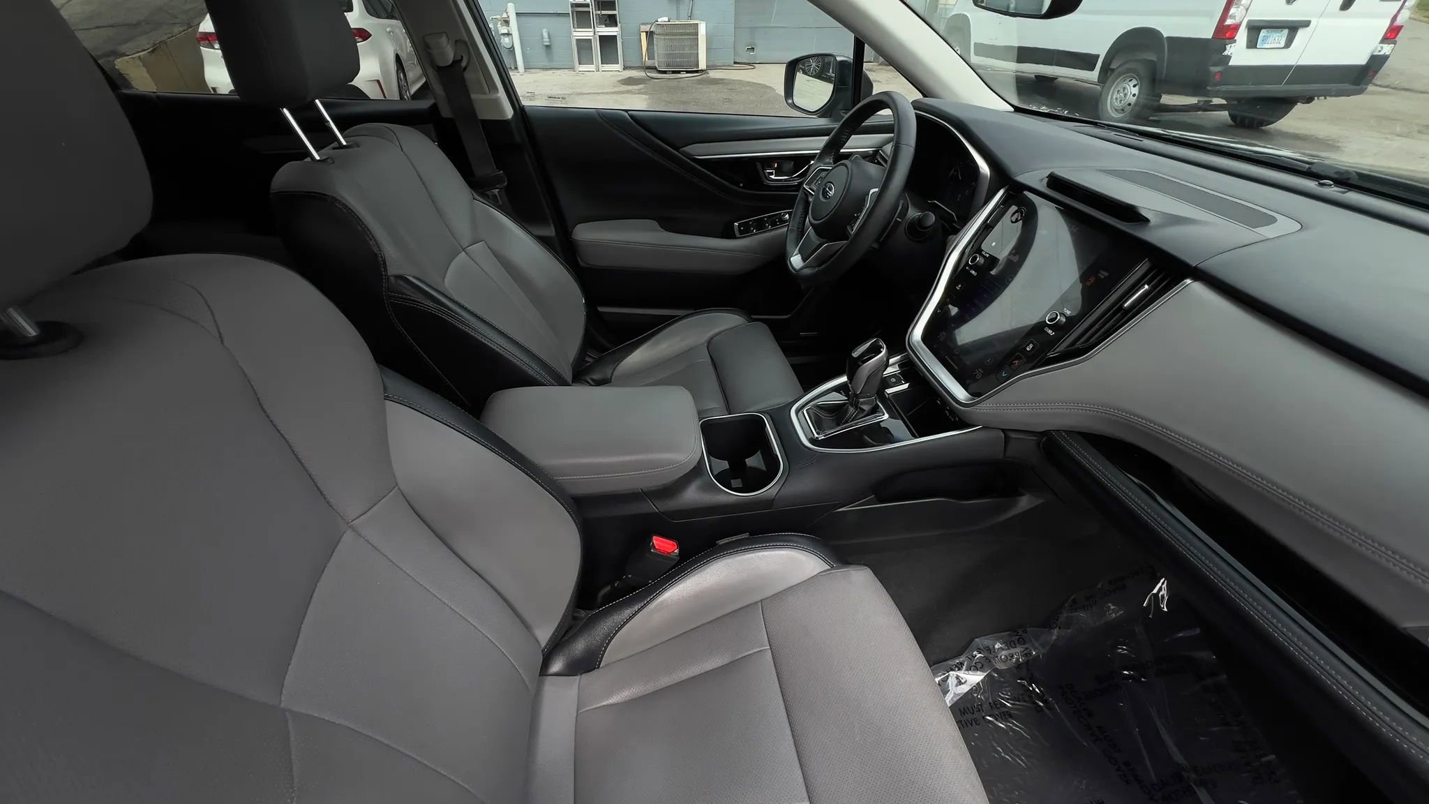 Used 2020 Subaru Outback Limited image 35