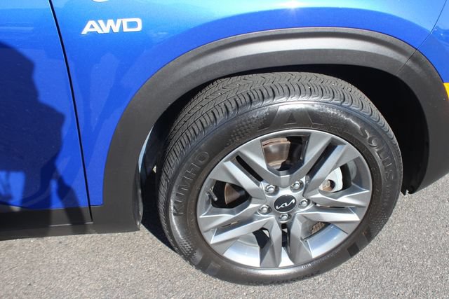 Certified 2023 Kia Seltos LX AWD/4WD image 32