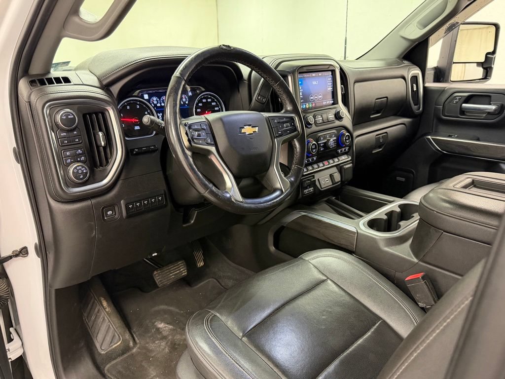 Used 2021 Chevrolet Silverado 3500 LTZ w/ LTZ Premium Package AWD/4WD image 20