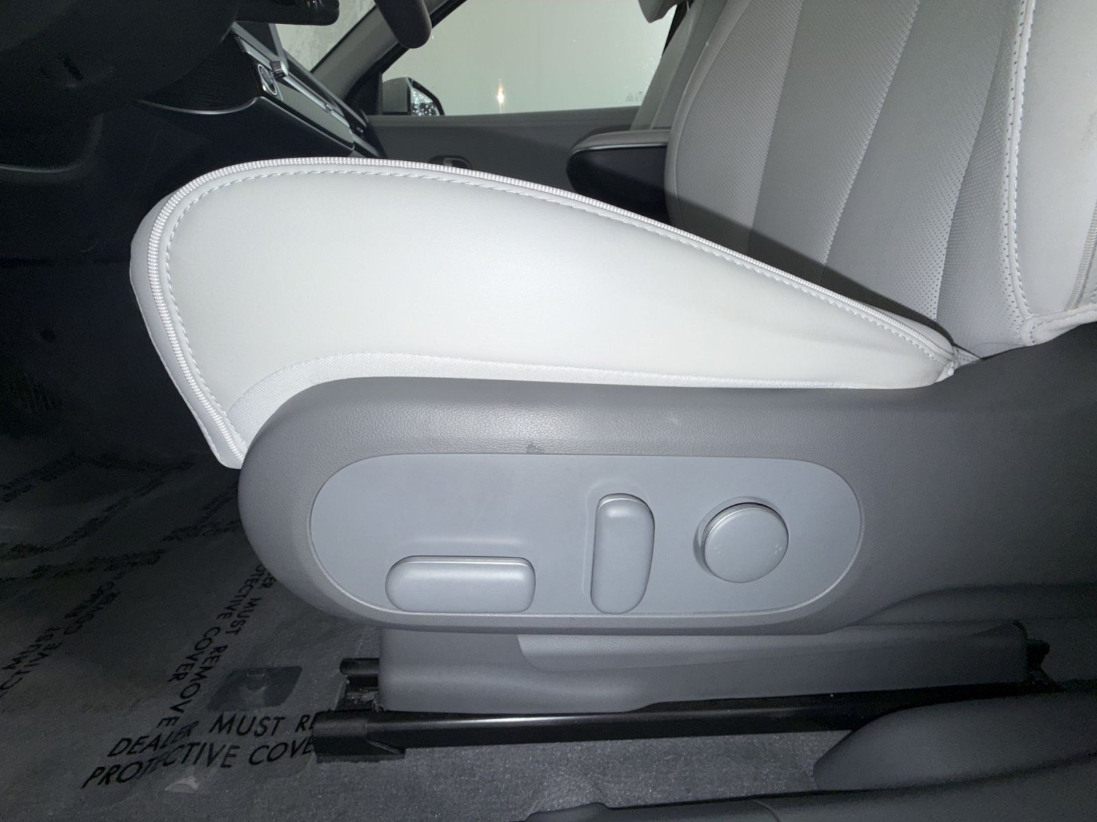 Used 2023 Hyundai Ioniq 5 SEL w/ Cargo Package AWD/4WD image 14