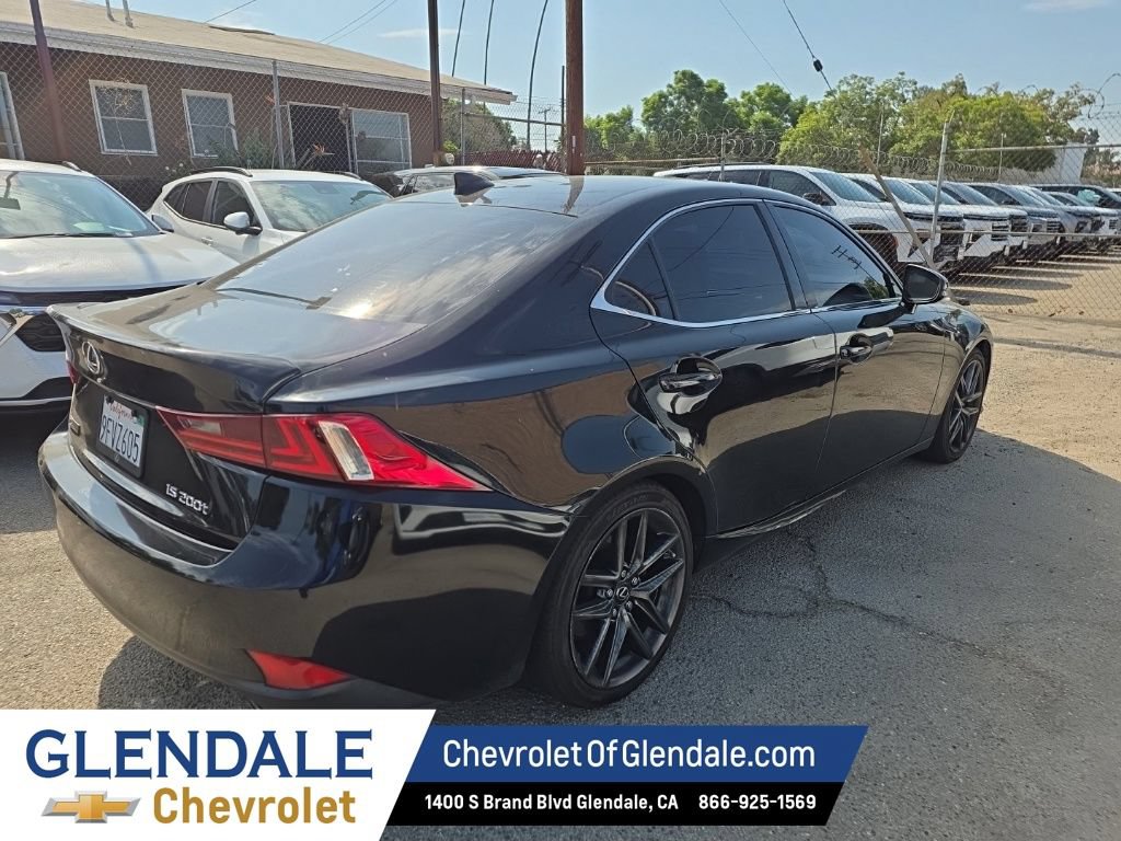 Used 2016 Lexus IS 200t w/ F Sport Package RWD image 7