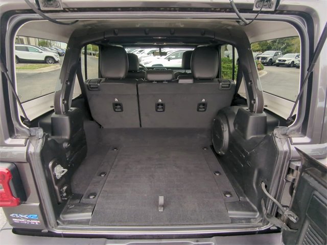 Used 2021 Jeep Wrangler Unlimited Sahara w/ Safety Group image 14