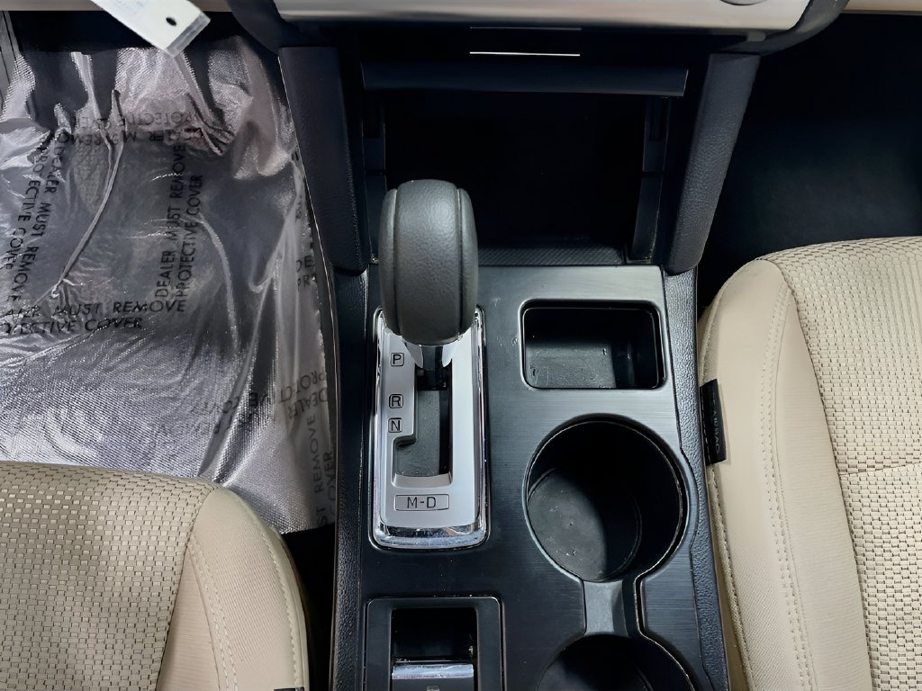 Used 2019 Subaru Outback 2.5i AWD/4WD image 16