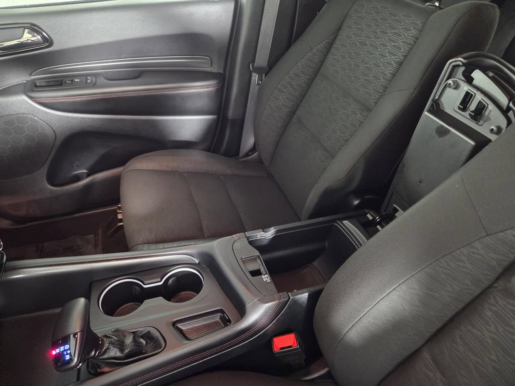 Used 2025 Dodge Durango GT w/ Blacktop Package AWD/4WD image 20