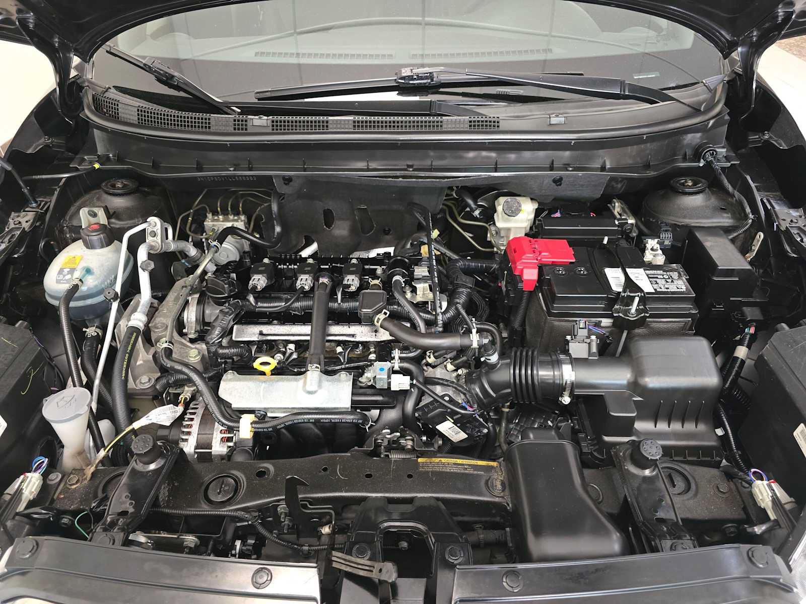 Used 2020 Nissan Kicks SR FWD image 9
