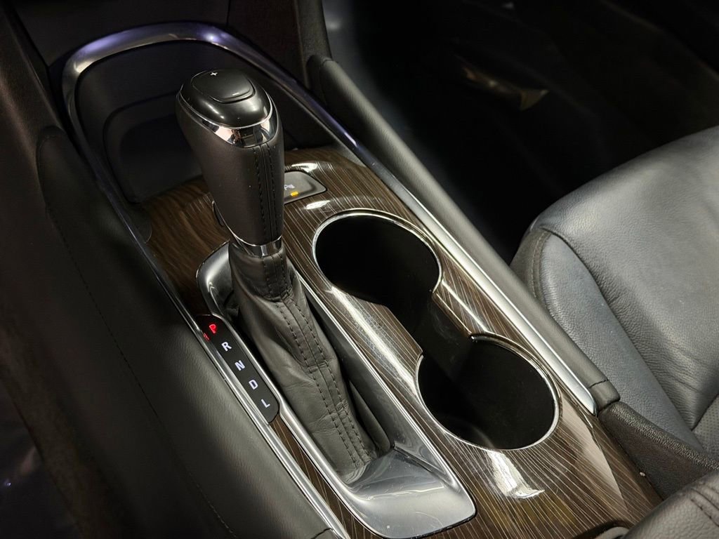 Used 2016 Chevrolet Malibu Premier w/ Driver Confidence Package image 34