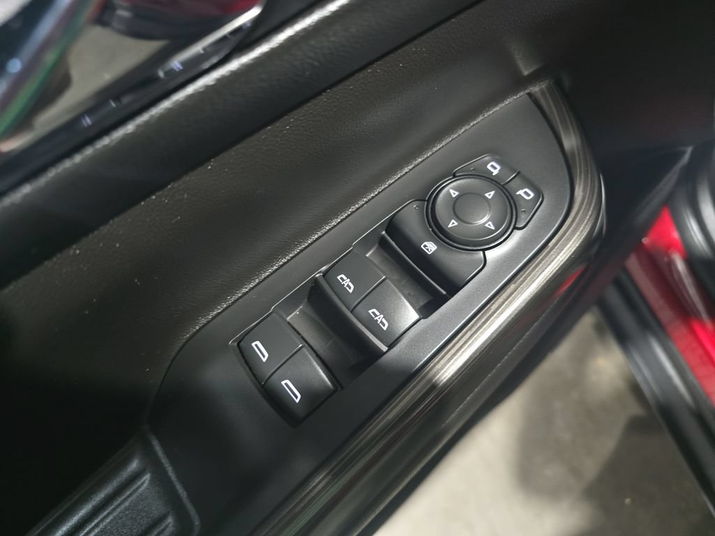 Used 2023 GMC Acadia SLT AWD/4WD image 11