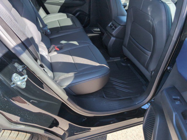 New 2026 Chevrolet Equinox EV LT image 16