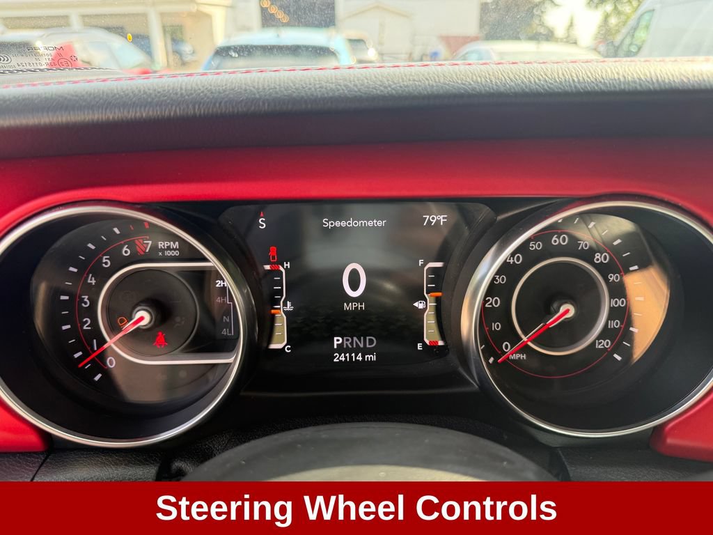Used 2020 Jeep Gladiator Rubicon AWD/4WD image 16