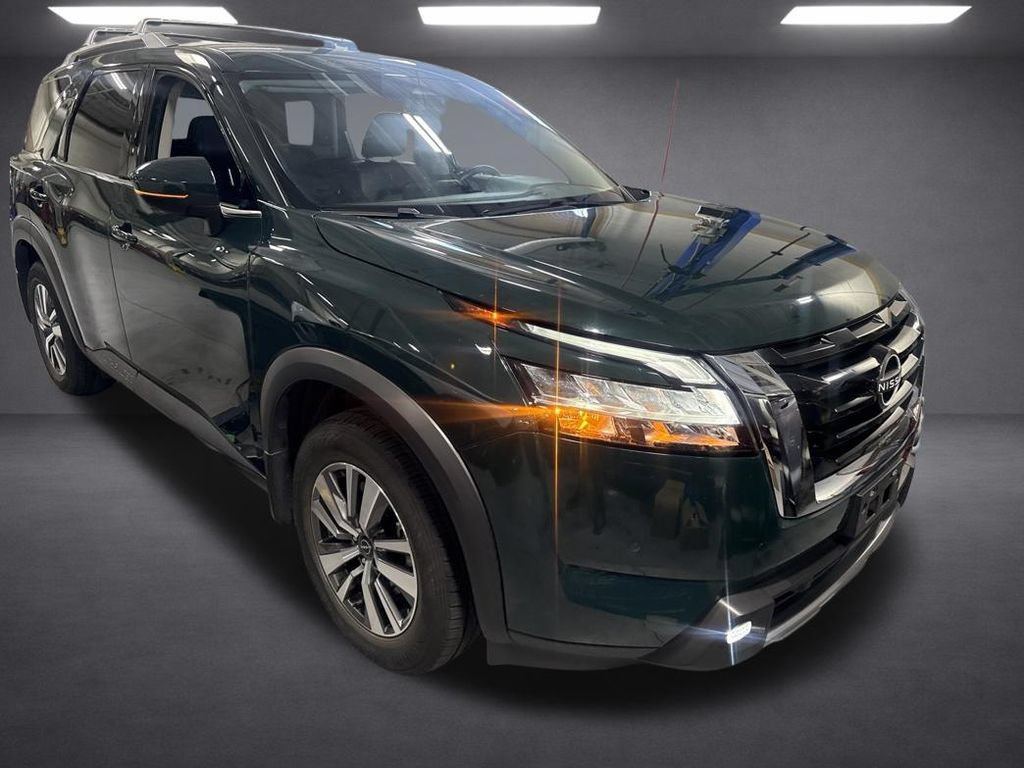 Used 2022 Nissan Pathfinder SL FWD image 6