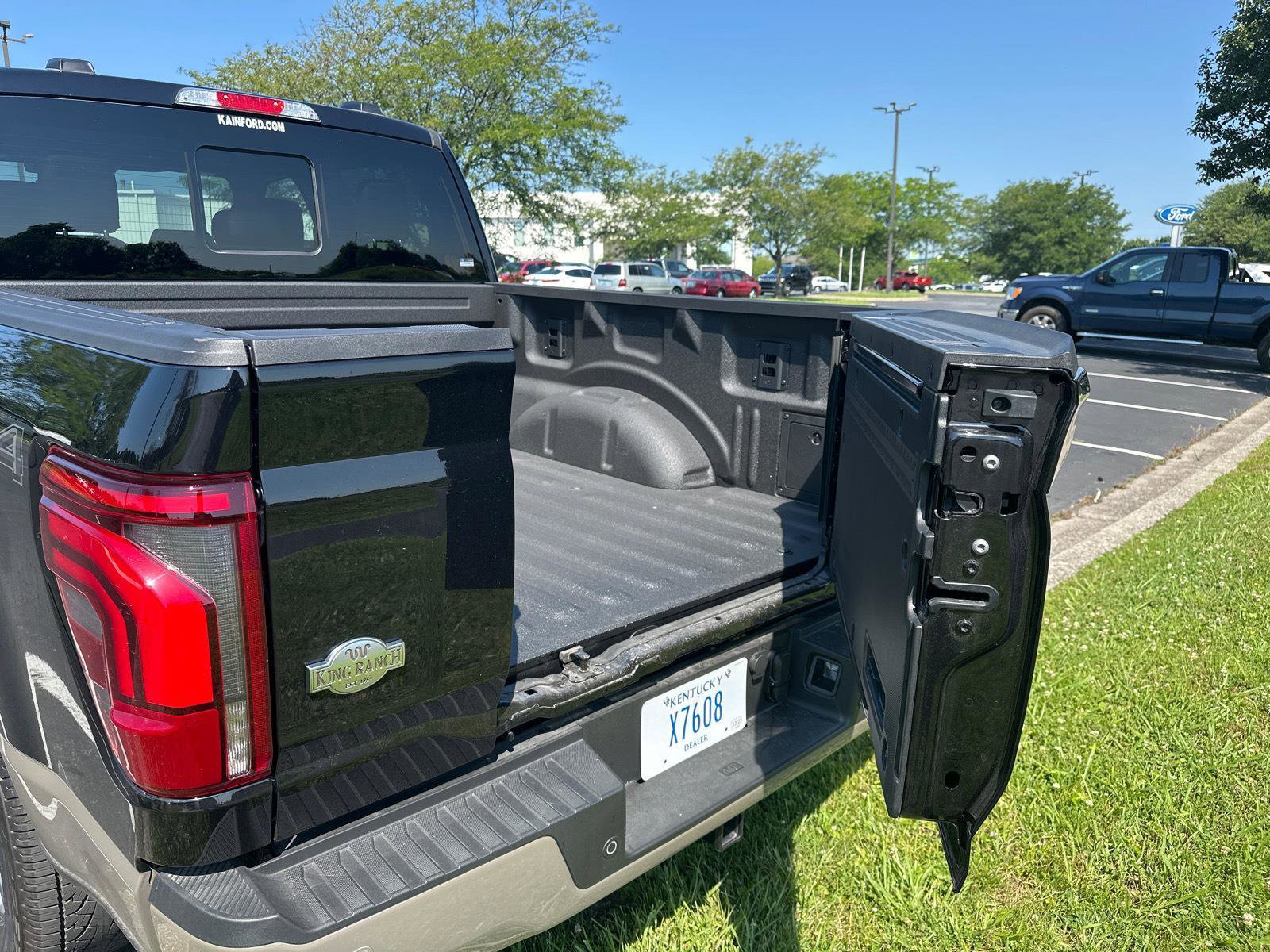 New 2025 Ford F150 King Ranch image 11