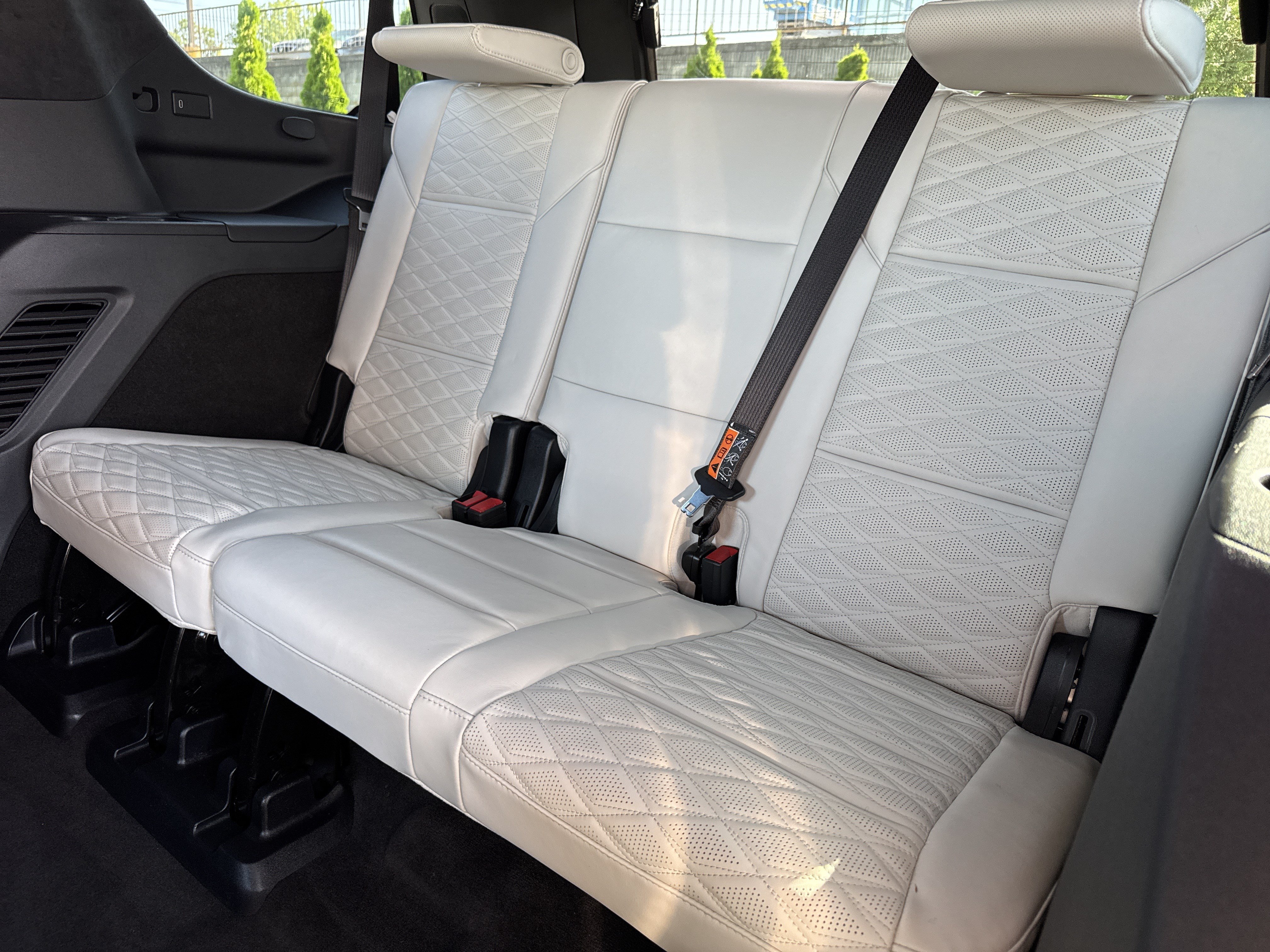 Used 2025 Cadillac Escalade V AWD/4WD image 34