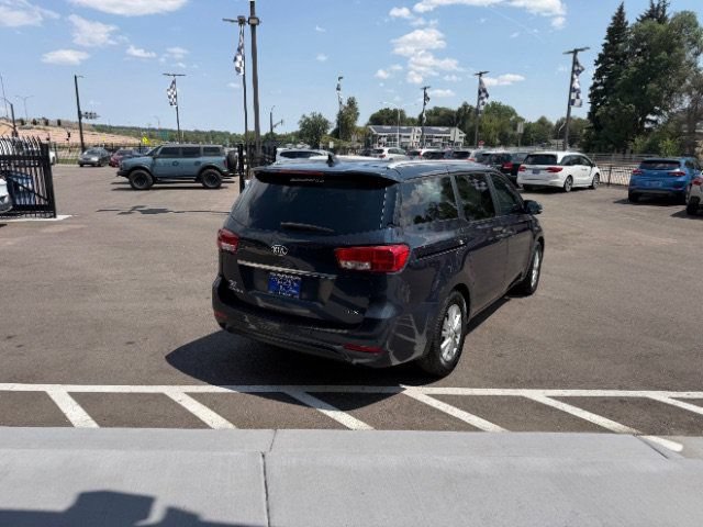 Used 2015 Kia Sedona LX FWD image 18