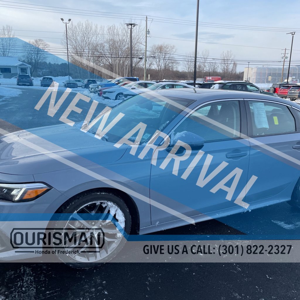 Used 2024 Honda Civic Touring image 4