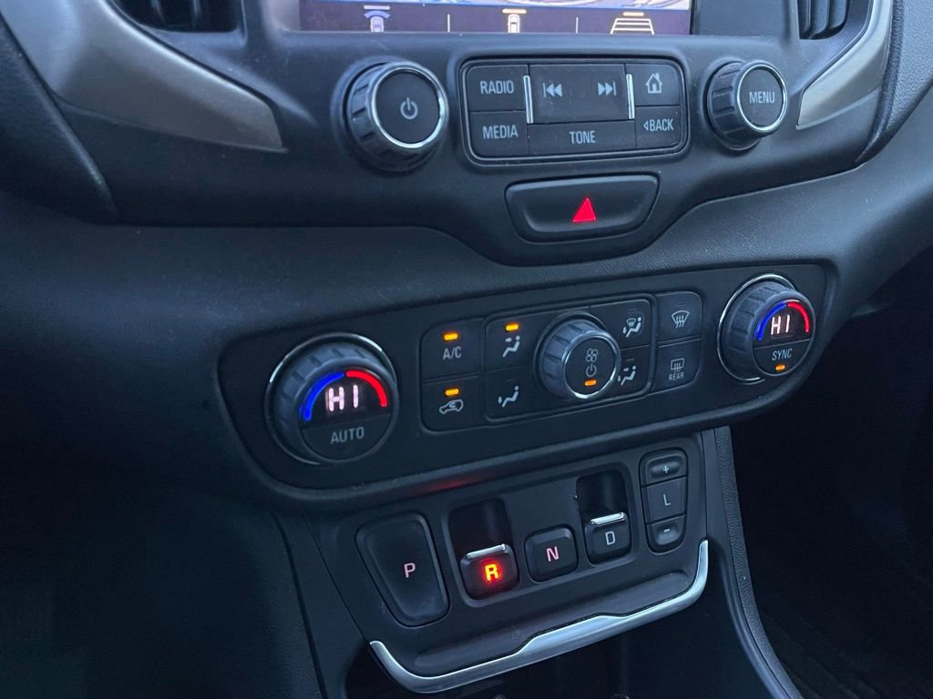 Used 2018 GMC Terrain Denali w/ Advanced Safety Package FWD image 19