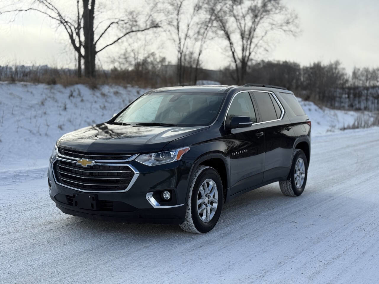 Used 2021 Chevrolet Traverse LT AWD/4WD image 4