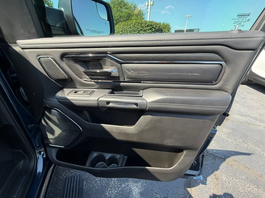 Used 2024 RAM 1500 Limited AWD/4WD image 19