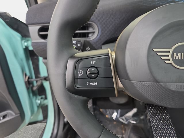 Used 2025 MINI Cooper S FWD image 14