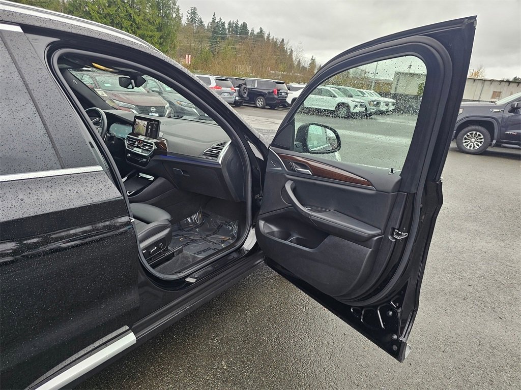 Used 2024 BMW X3 xDrive30i image 28