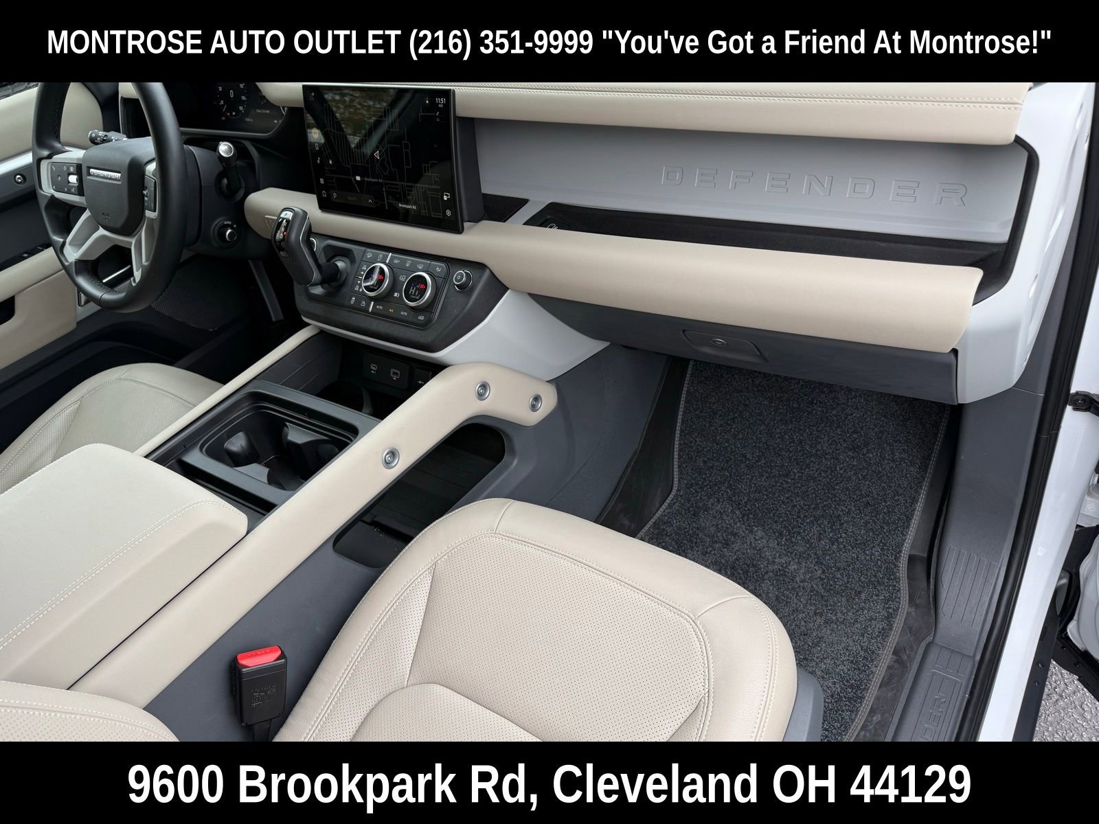 Used 2024 Land Rover Defender 130 S image 18