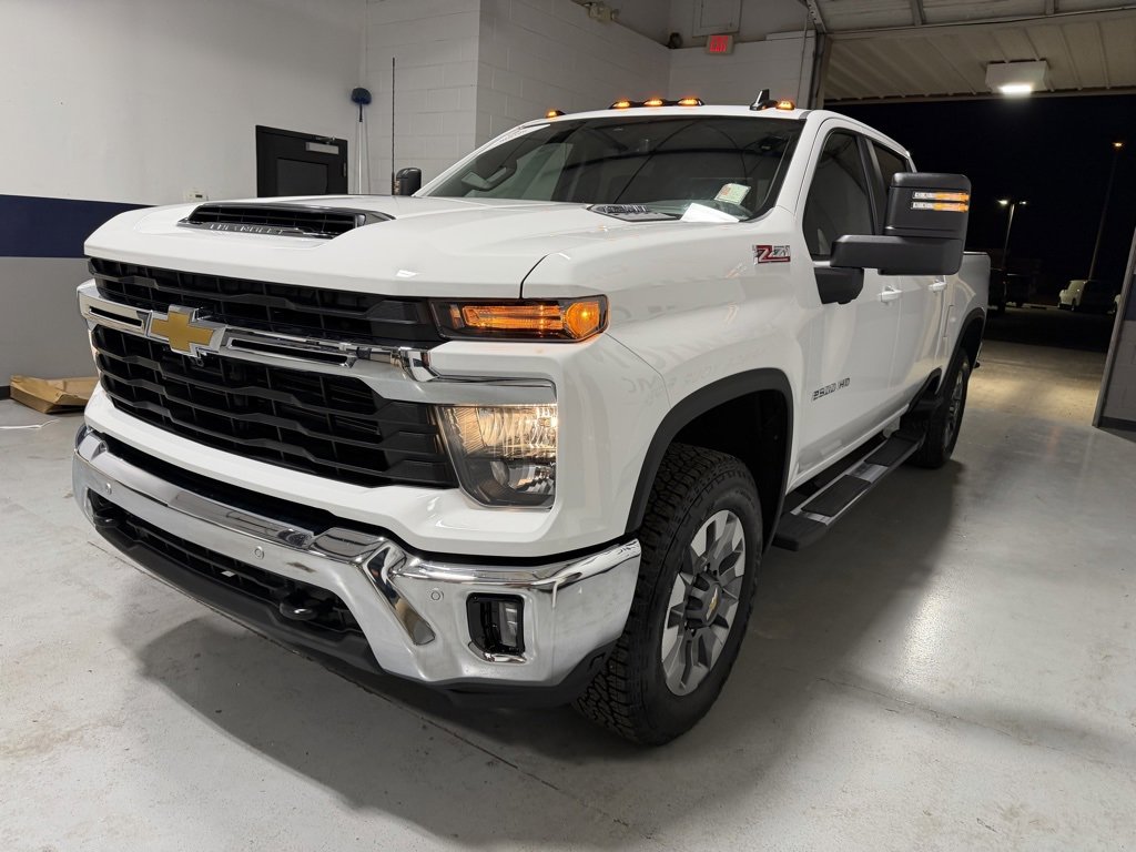 New 2026 Chevrolet Silverado 2500 LT w/ All Star Edition image 35