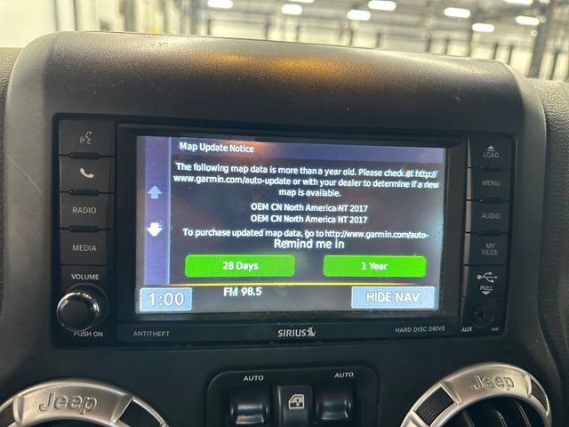 Used 2016 Jeep Wrangler Unlimited Sahara w/ Dual Top Group AWD/4WD image 25
