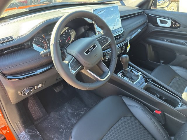 New 2026 Jeep Compass Latitude AWD/4WD image 11