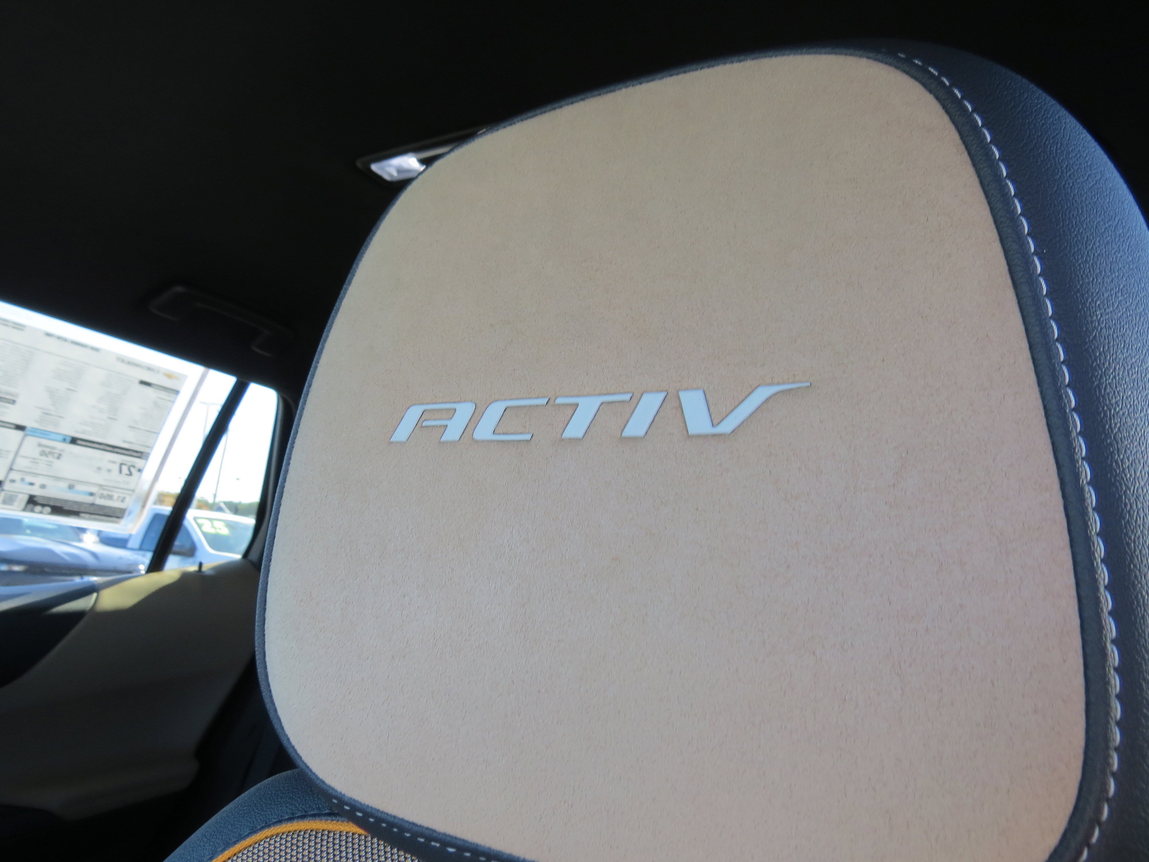 New 2026 Chevrolet Equinox ACTIV w/ Safety and Technology Package image 19