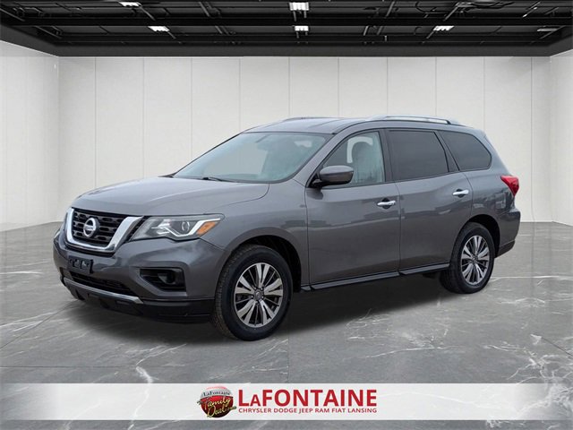 Used 2019 Nissan Pathfinder S image 1