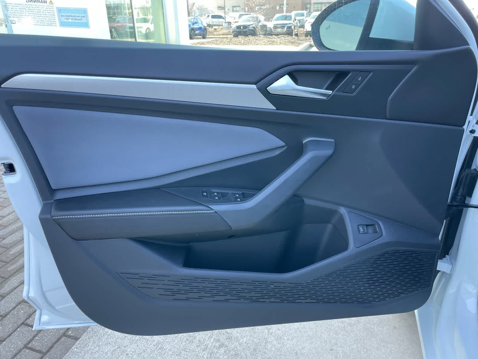 New 2026 Volkswagen Jetta SE FWD image 16
