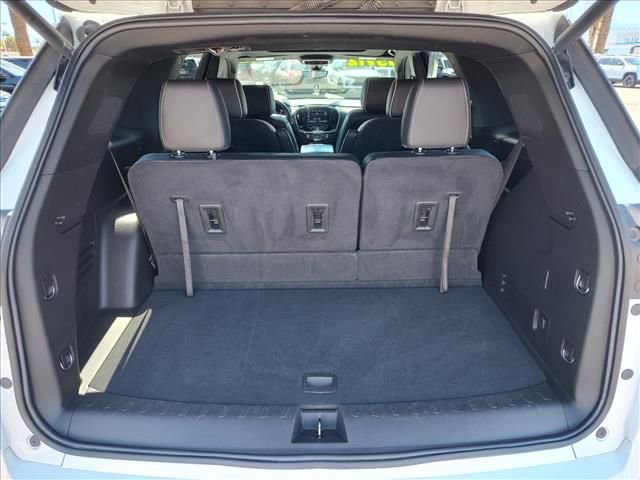 Certified 2023 Chevrolet Traverse Premier w/ LPO, Cargo Package FWD image 13