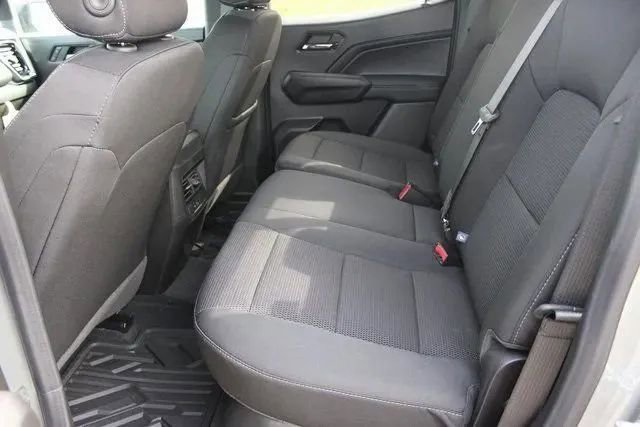 New 2026 GMC Canyon Elevation w/ Convenience Package image 20