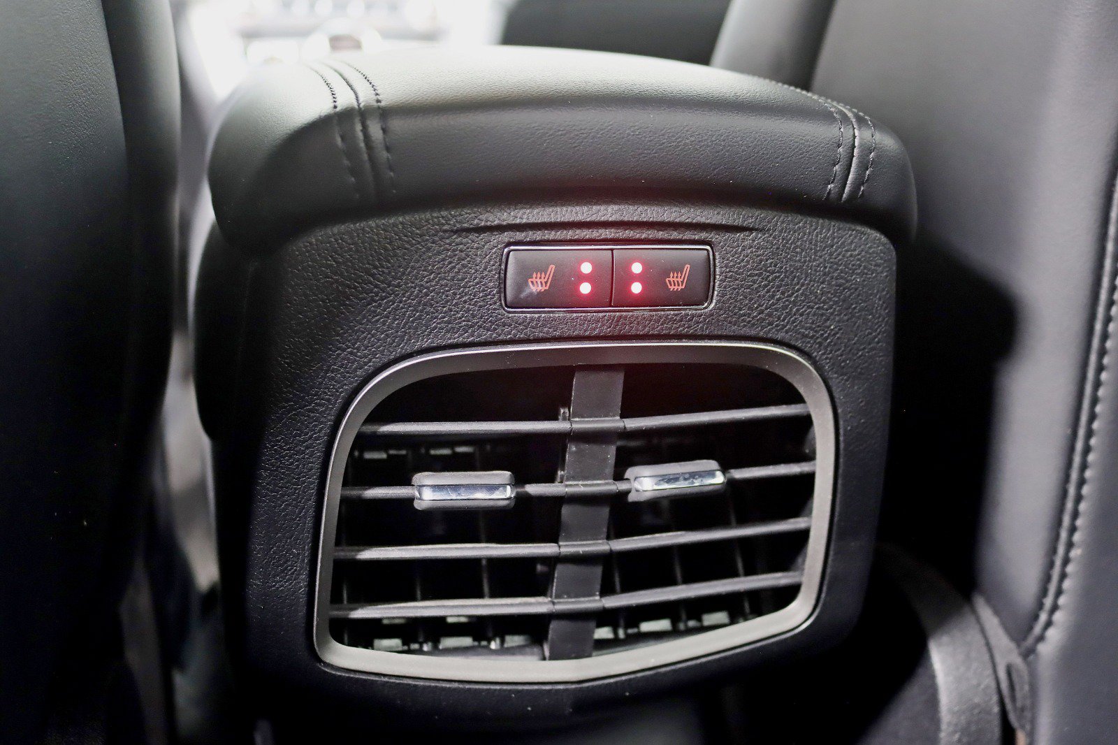 Used 2019 Lincoln MKZ Reserve FWD image 25