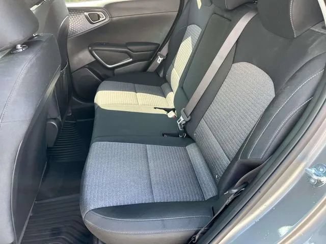 Used 2025 Kia Soul EX FWD image 21