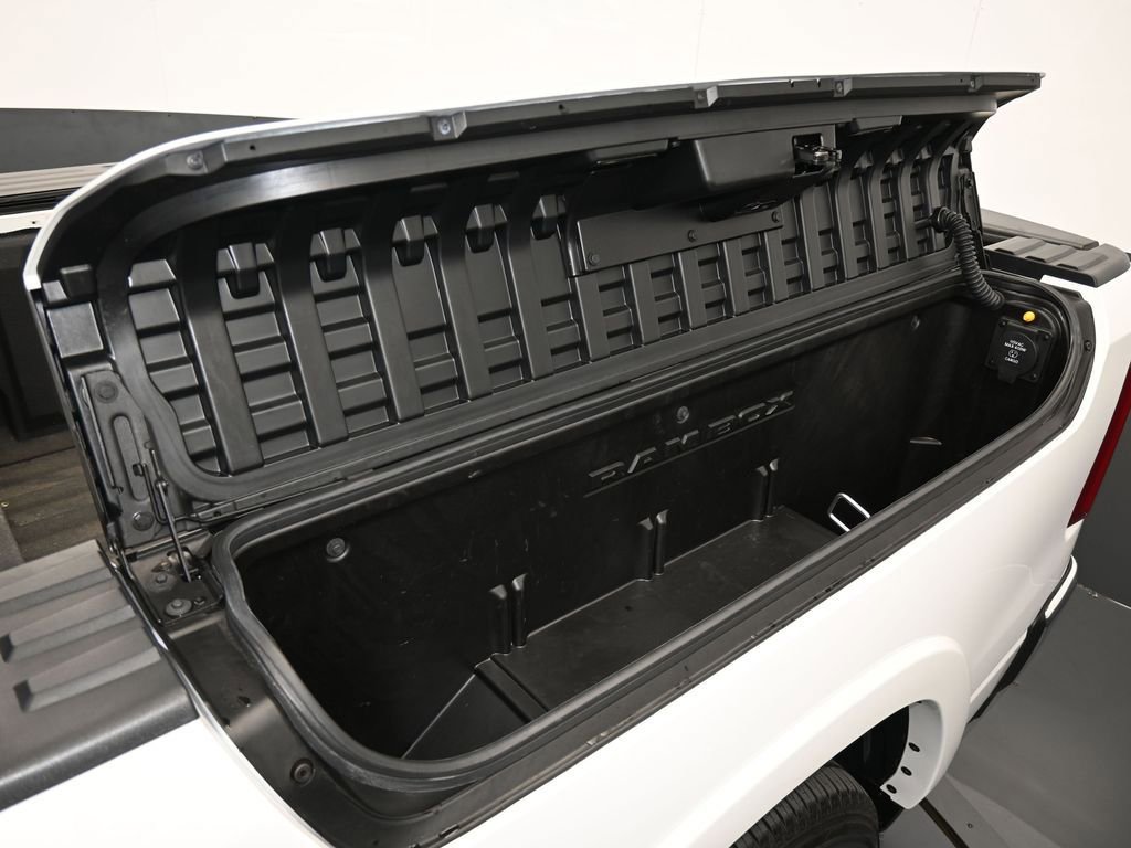 Used 2025 RAM 1500 Limited image 38