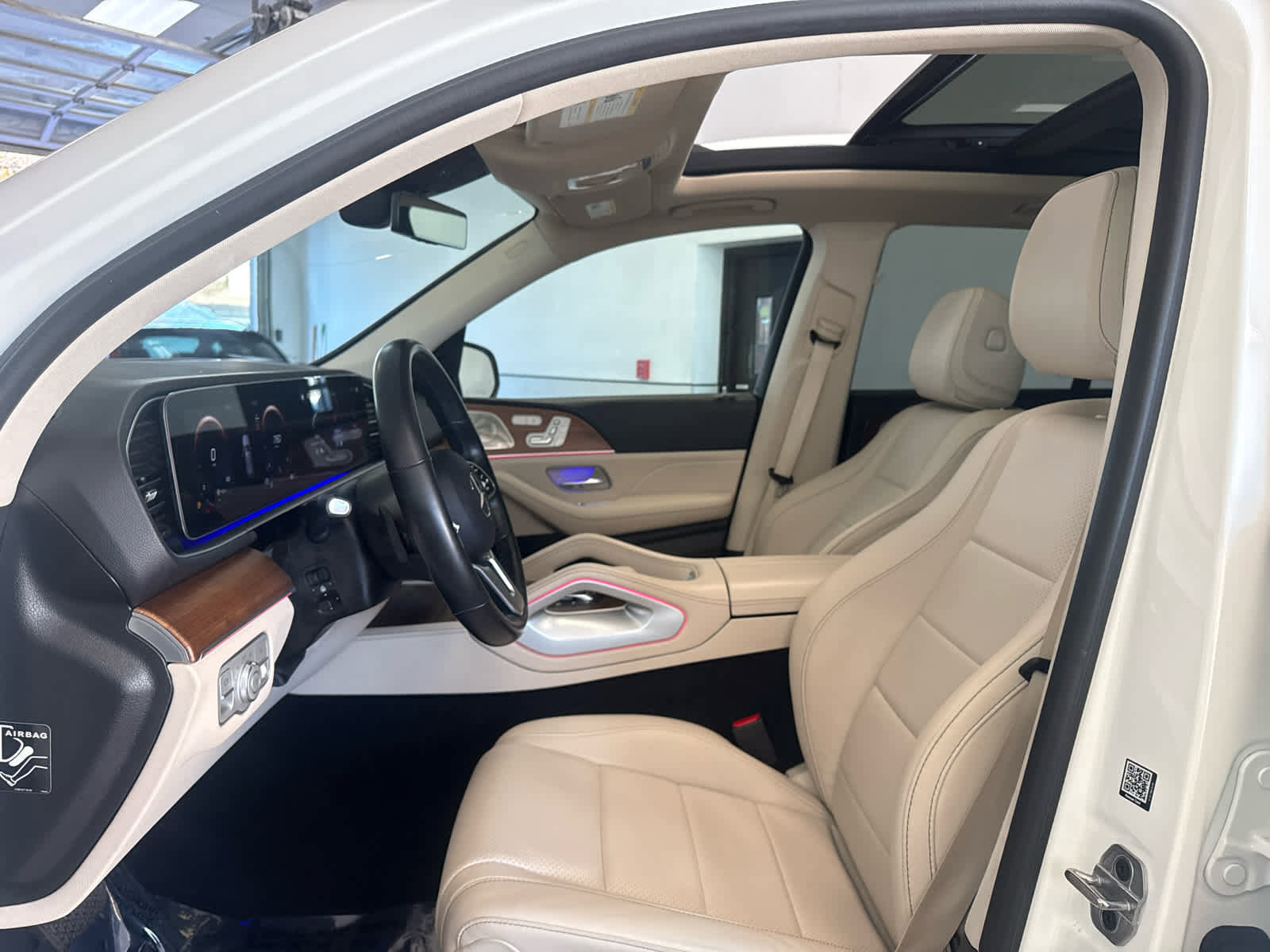 Used 2023 Mercedes-Benz GLE 350 4MATIC image 8