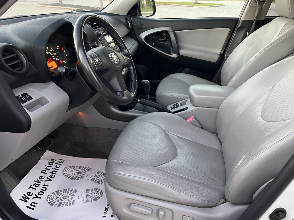 Used 2010 Toyota RAV4 Limited AWD/4WD image 17