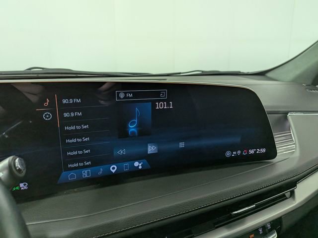 Used 2025 Cadillac XT4 Premium Luxury FWD image 19