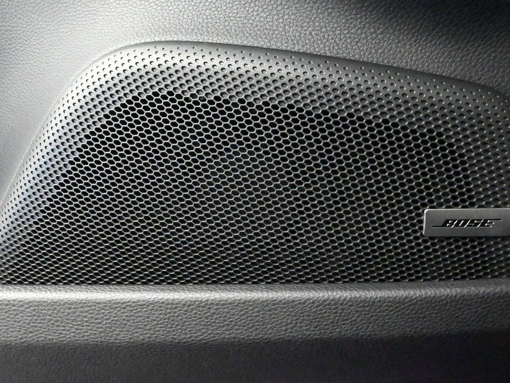 Certified 2026 Porsche Panamera image 16