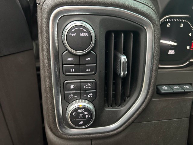 Used 2020 GMC Sierra 2500 Denali w/ Denali Ultimate Package AWD/4WD image 26