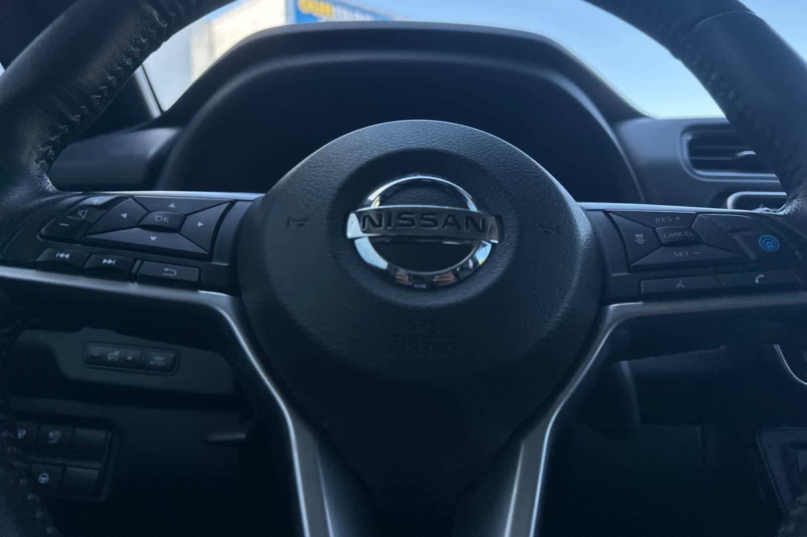 Used 2018 Nissan Leaf SL w/ SL Technology Package image 25