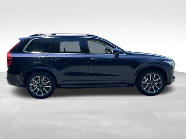 Used 2017 Volvo XC90 T6 Momentum w/ Convenience Package AWD/4WD image 6