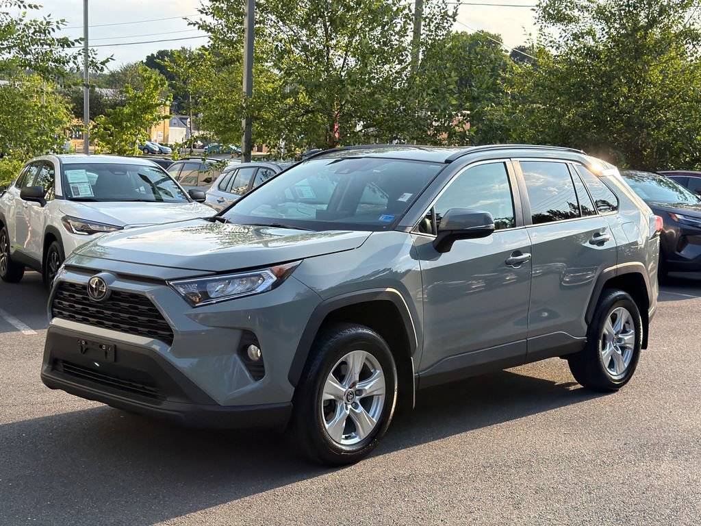 Used 2021 Toyota RAV4 XLE w/ Convenience Package AWD/4WD image 2