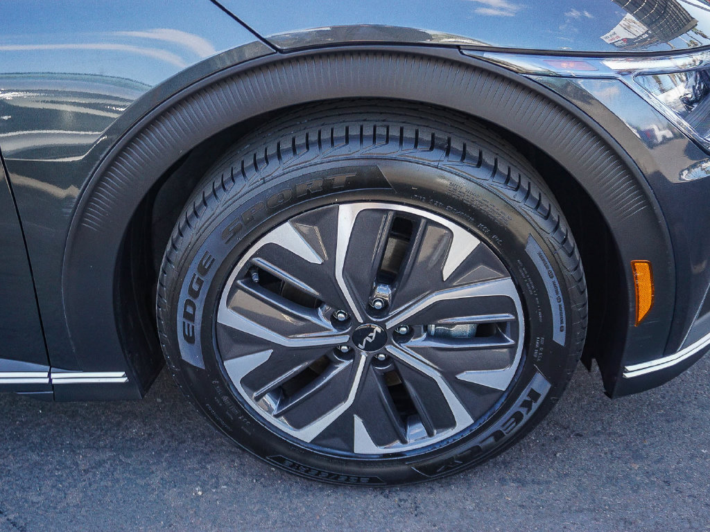 Certified 2024 Kia EV6 Light RWD image 10