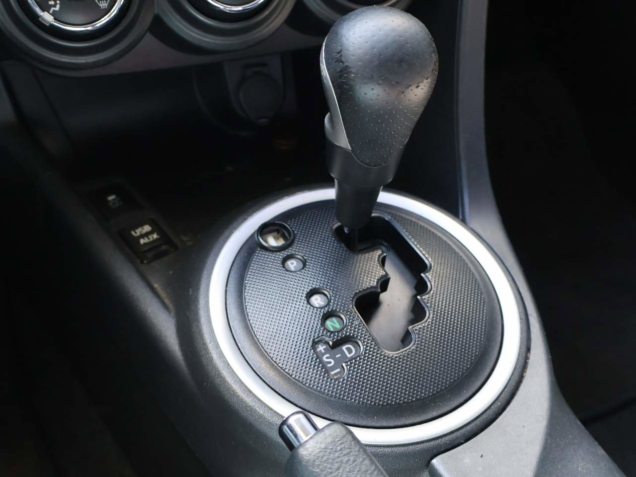 Used 2016 Scion tC FWD image 13