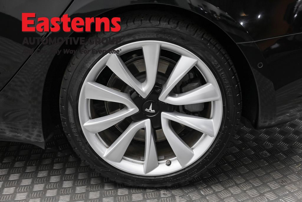 Used 2018 Tesla Model 3 Long Range image 8