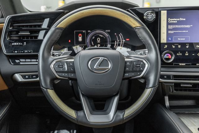 Used 2024 Lexus RX 350h image 8